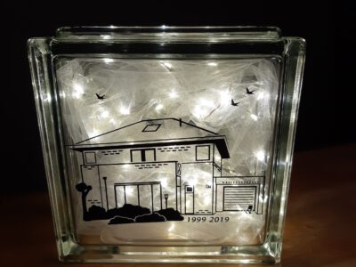 glasblok met verlichting - Afbeelding 2